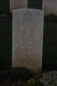 Aubigny Communal Cemetery Extension - Robinson, John William