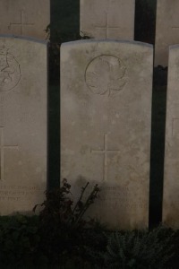 Aubigny Communal Cemetery Extension - Roe, Alfred Charles