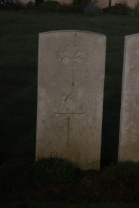 Aubigny Communal Cemetery Extension - Scruton, Clarence