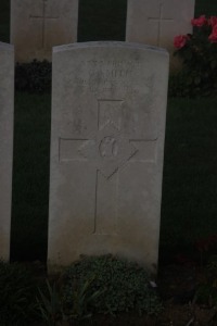 Aubigny Communal Cemetery Extension - Smith, C