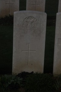 Aubigny Communal Cemetery Extension - Smith, F