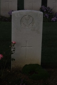 Aubigny Communal Cemetery Extension - Smith, H