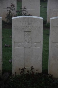 Aubigny Communal Cemetery Extension - Smith, Joe