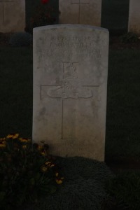 Aubigny Communal Cemetery Extension - Somerville, James