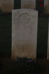 Aubigny Communal Cemetery Extension - Switzer, Milford William