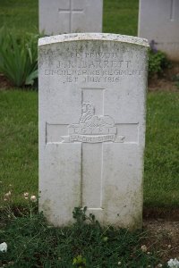 Gordon Dump Cemetery Ovillers-La Boisselle - Barrett, J R