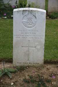 Gordon Dump Cemetery Ovillers-La Boisselle - Bilton, Harry