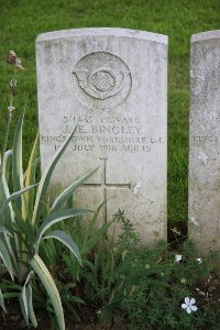 Gordon Dump Cemetery Ovillers-La Boisselle - Bingley, J E