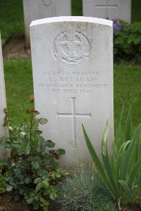 Gordon Dump Cemetery Ovillers-La Boisselle - Breagan, L