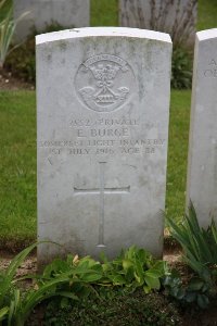 Gordon Dump Cemetery Ovillers-La Boisselle - Burge, E