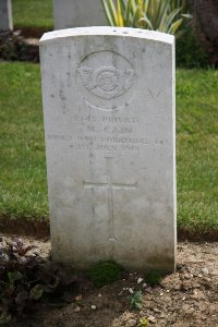 Gordon Dump Cemetery Ovillers-La Boisselle - Cain, M