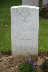 Gordon Dump Cemetery Ovillers-La Boisselle - Chilcott, H T