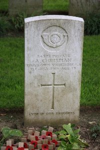 Gordon Dump Cemetery Ovillers-La Boisselle - Christian, A