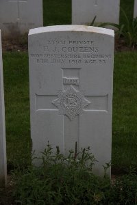 Gordon Dump Cemetery Ovillers-La Boisselle - Couzens, Edric James