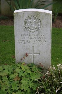 Gordon Dump Cemetery Ovillers-La Boisselle - Donovan, T H