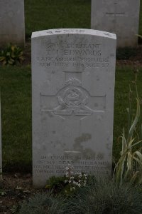 Gordon Dump Cemetery Ovillers-La Boisselle - Edwards, Thomas John