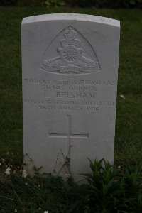 Gordon Dump Cemetery Ovillers-La Boisselle - Ferris, Robert