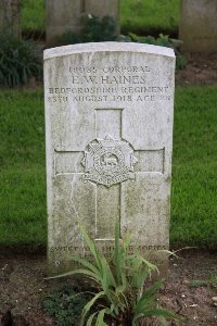 Gordon Dump Cemetery Ovillers-La Boisselle - Haines, E W