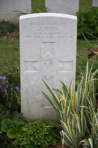 Gordon Dump Cemetery Ovillers-La Boisselle - Hogg, J