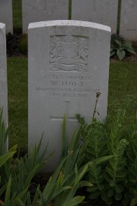 Gordon Dump Cemetery Ovillers-La Boisselle - Holt, W