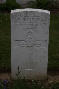 Gordon Dump Cemetery Ovillers-La Boisselle - Hutchings, F