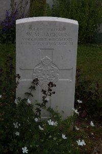 Gordon Dump Cemetery Ovillers-La Boisselle - Jackson, W M