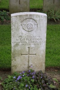 Gordon Dump Cemetery Ovillers-La Boisselle - Littlewood, Harold