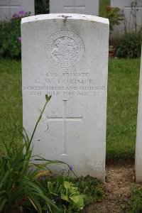 Gordon Dump Cemetery Ovillers-La Boisselle - Lorimer, George William