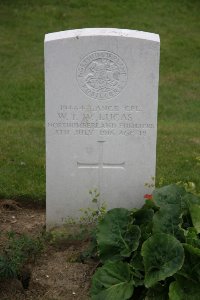 Gordon Dump Cemetery Ovillers-La Boisselle - Lucas, William Thomas Warriner