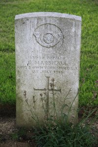 Gordon Dump Cemetery Ovillers-La Boisselle - Marshall, E