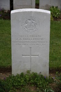 Gordon Dump Cemetery Ovillers-La Boisselle - Mellerborg, J A