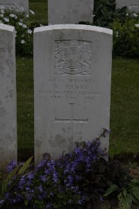 Gordon Dump Cemetery Ovillers-La Boisselle - Parry, E