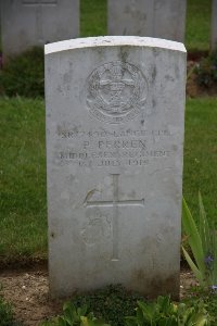 Gordon Dump Cemetery Ovillers-La Boisselle - Perren, P