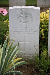 Gordon Dump Cemetery Ovillers-La Boisselle - Prosser, W J