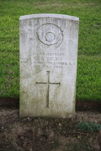 Gordon Dump Cemetery Ovillers-La Boisselle - Riley, G K