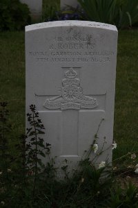 Gordon Dump Cemetery Ovillers-La Boisselle - Roberts, Richard