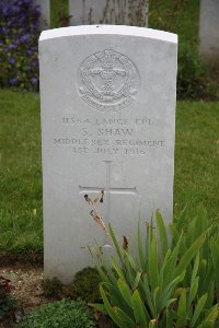 Gordon Dump Cemetery Ovillers-La Boisselle - Shaw, S