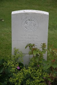 Gordon Dump Cemetery Ovillers-La Boisselle - Simpson, H