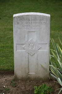 Gordon Dump Cemetery Ovillers-La Boisselle - Wakefield, Edger Joseph