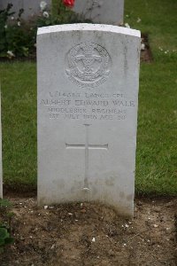 Gordon Dump Cemetery Ovillers-La Boisselle - Wale, Albert Edward