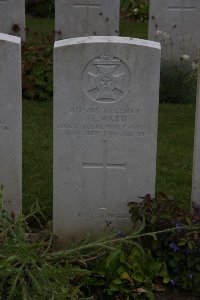 Gordon Dump Cemetery Ovillers-La Boisselle - Ward, J E