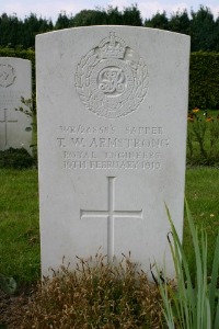 Mons (Bergen) Communal Cemetery - Armstrong, T W