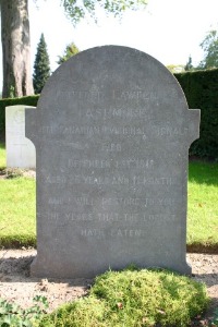 Mons (Bergen) Communal Cemetery - Cashmore, Clifford Laurence