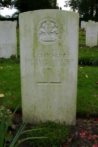 Mons (Bergen) Communal Cemetery - Critchley, S