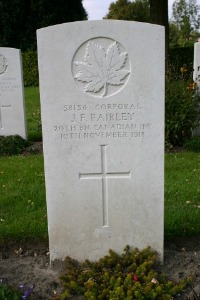 Mons (Bergen) Communal Cemetery - Fairley, J F