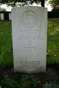 Mons (Bergen) Communal Cemetery - Smith, H