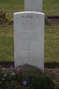 Calais Southern Cemetery - Atterbury, Jack