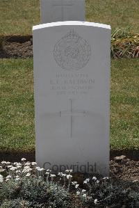 Calais Southern Cemetery - Baldwin, E C