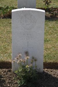 Calais Southern Cemetery - Barr, W