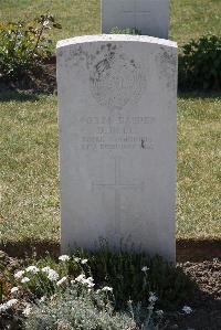 Calais Southern Cemetery - Bell, David